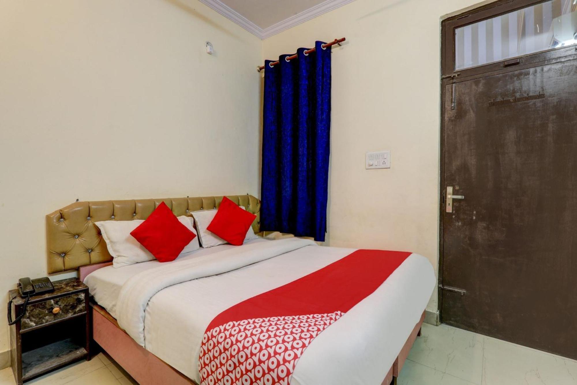 Hotel O Moon Palace Near Sahara Ganj Mall Lakhnau Kültér fotó