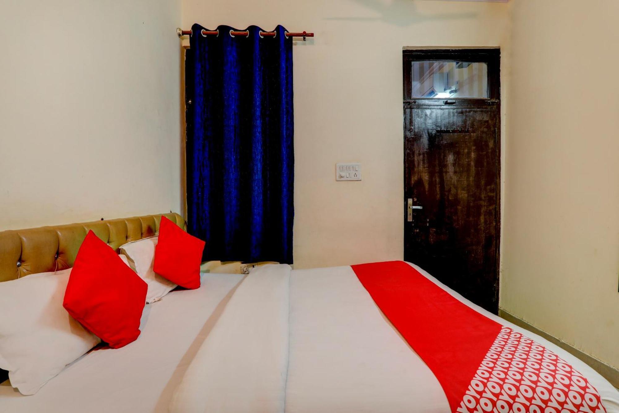 Hotel O Moon Palace Near Sahara Ganj Mall Lakhnau Kültér fotó