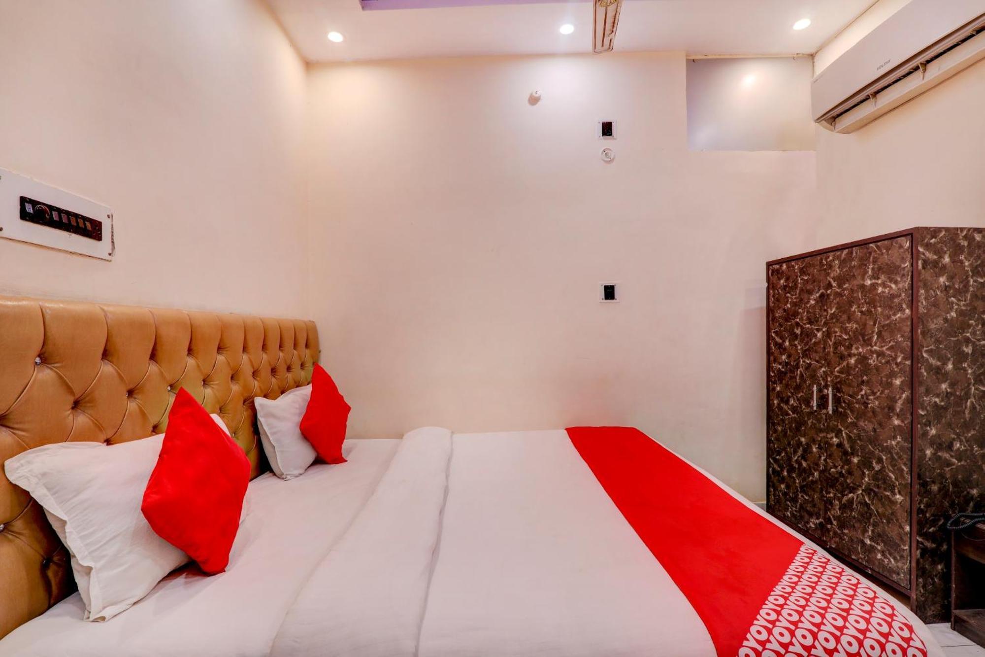 Hotel O Moon Palace Near Sahara Ganj Mall Lakhnau Kültér fotó